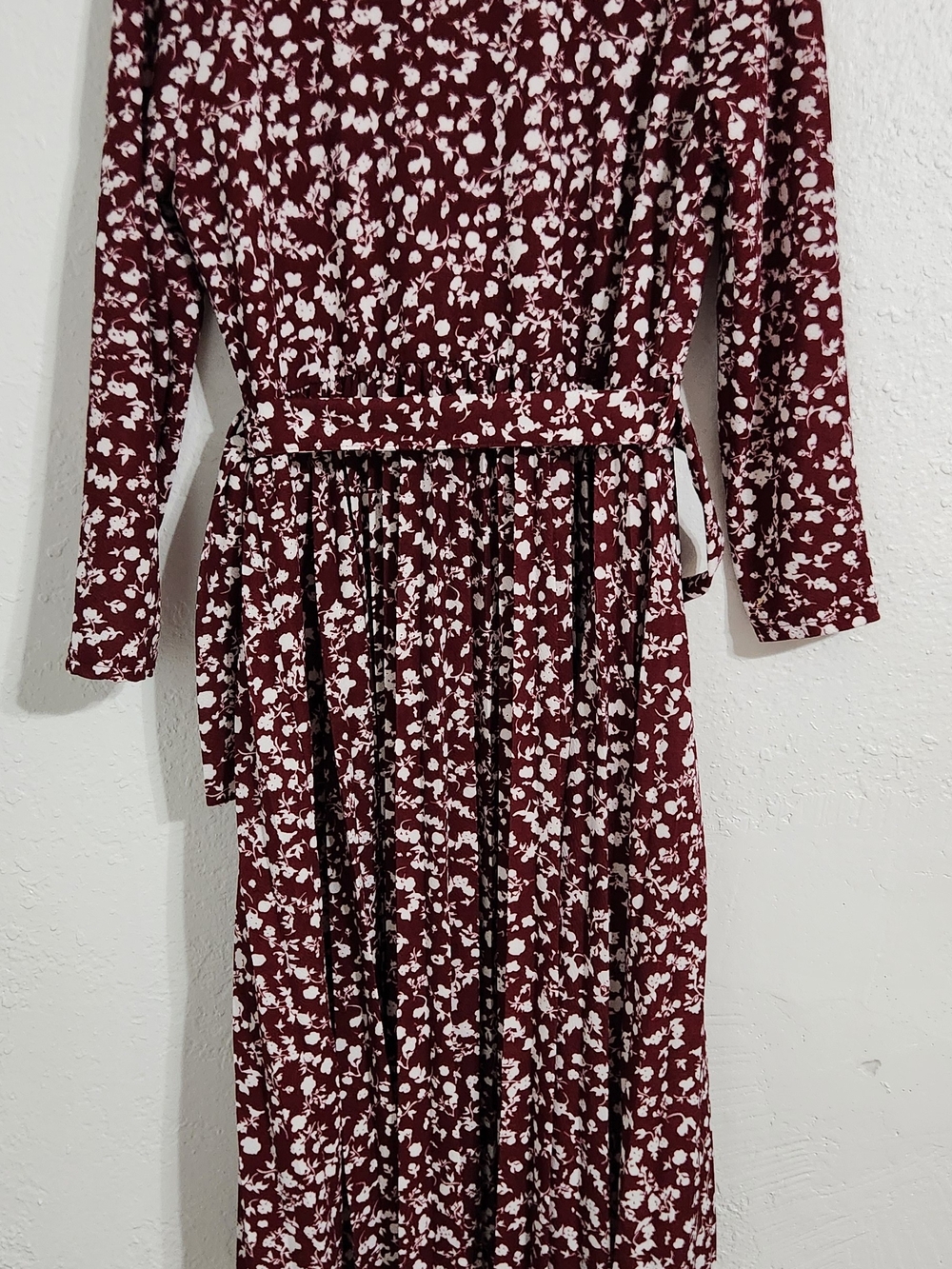 Long Sleeve Burgundy Floral Midi Dress